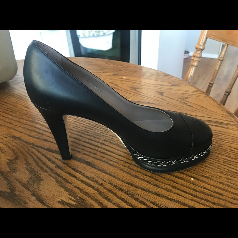 Chanel pumps